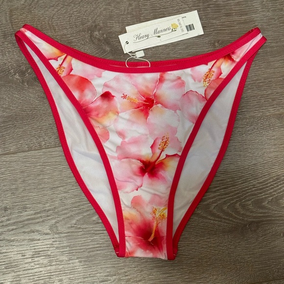 ‘PINK HIBISCUS’ FULL BOTTOM - Picture 3 of 9